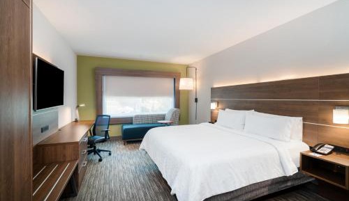 Standard King Room